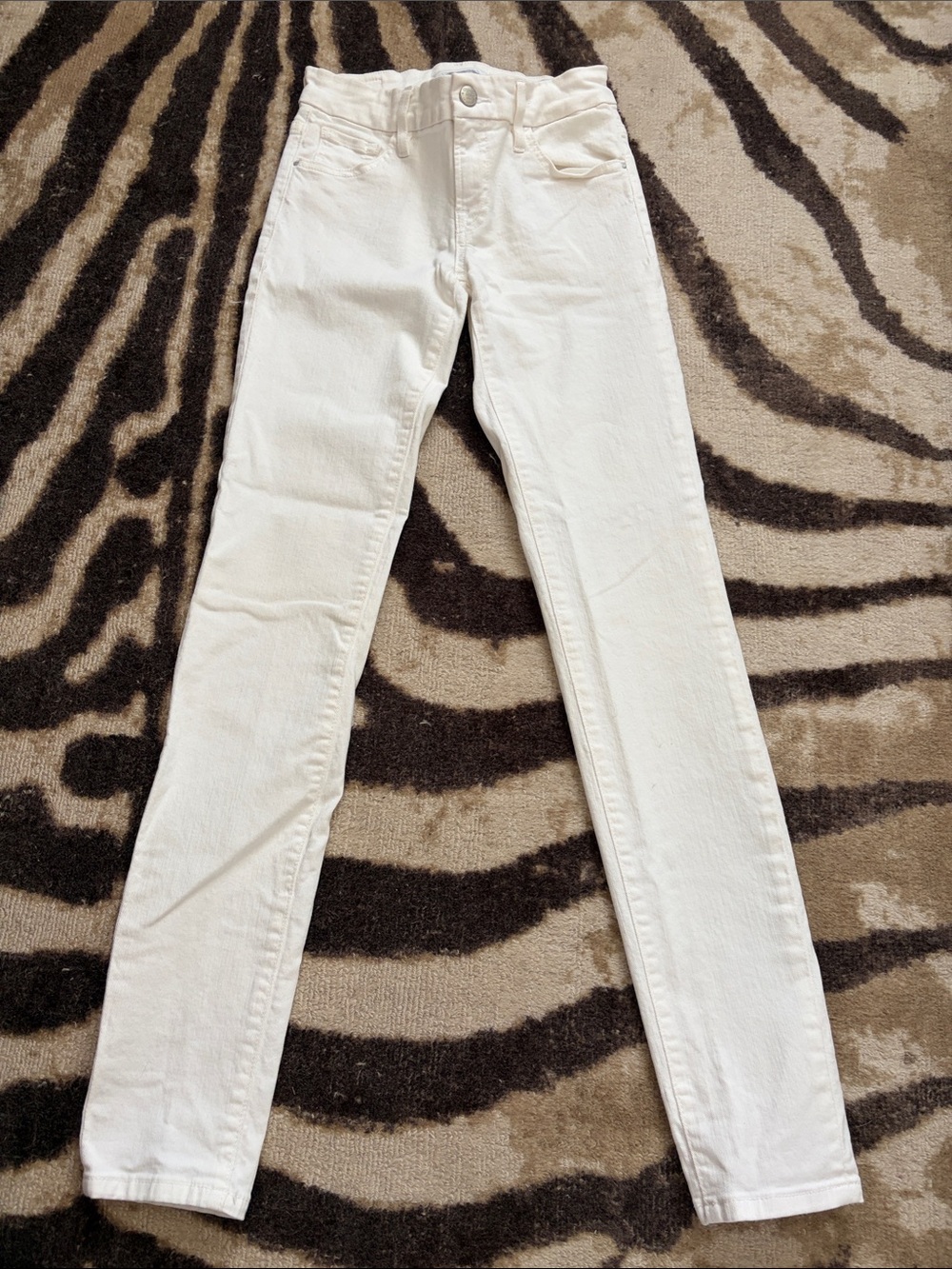 Guess White Women's Skinny Jeans - Slim High-Rise Cut